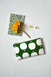 trousse_vintage_fruit_composition_67_petite